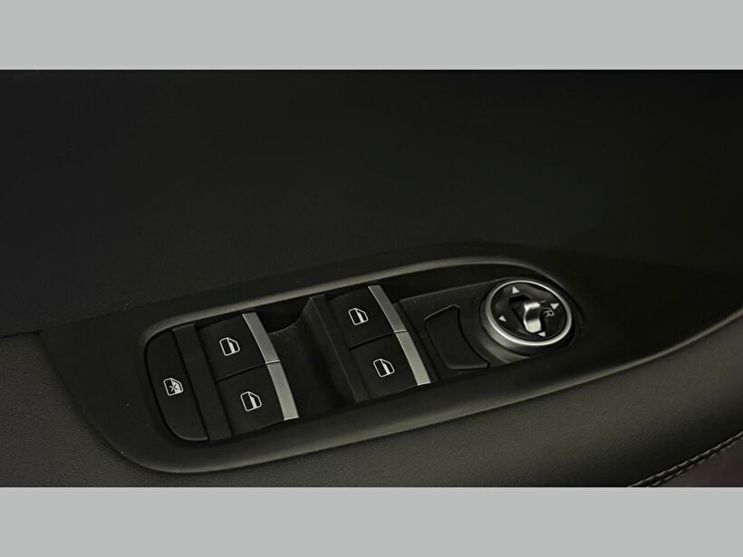 2024 Benzin Otomatik Chery Tiggo 7 Pro Siyah Kemal Tepretoğulları Otomotiv Sanayi Ve Tic. A.Ş.