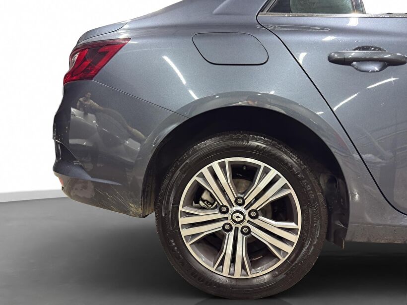 2024 Benzin Otomatik Renault Megane Gri Kemal Tepretoğulları Otomotiv Sanayi Ve Tic. A.Ş.