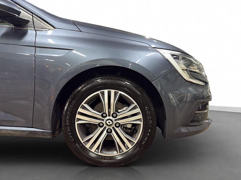 2024 Benzin Otomatik Renault Megane Gri Kemal Tepretoğulları Otomotiv Sanayi Ve Tic. A.Ş.