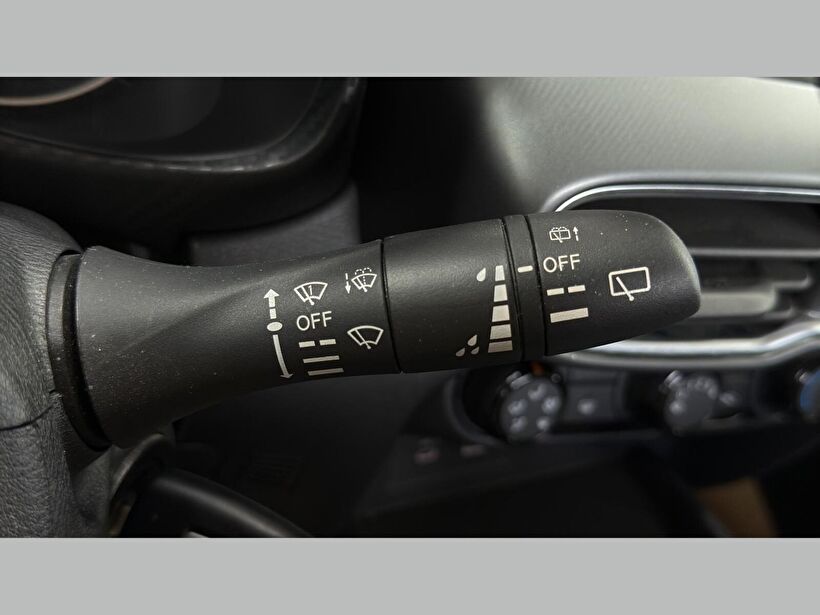 2025 Benzin Otomatik Nissan Juke Gümüş Gri Kemal Tepretoğulları Otomotiv Sanayi Ve Tic. A.Ş.