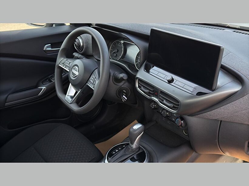 2025 Benzin Otomatik Nissan Juke Gümüş Gri Kemal Tepretoğulları Otomotiv Sanayi Ve Tic. A.Ş.