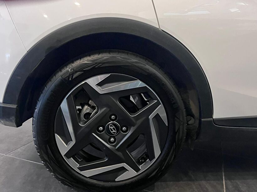 2025 Benzin Otomatik Hyundai Bayon Beyaz Kemal Tepretoğulları Otomotiv Sanayi Ve Tic. A.Ş.