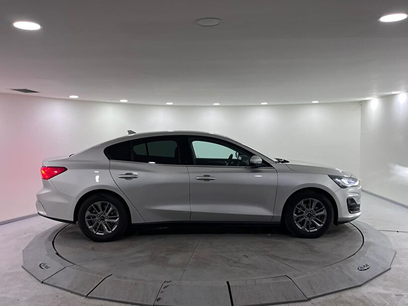 2024 Dizel Otomatik Ford Focus Gri Kemal Tepretoğulları Otomotiv Sanayi Ve Tic. A.Ş.