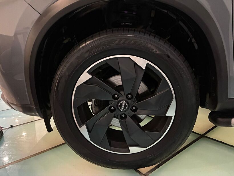 2024 Benzin Otomatik Nissan X-Trail Gri Kemal Tepretoğulları Otomotiv Sanayi Ve Tic. A.Ş.