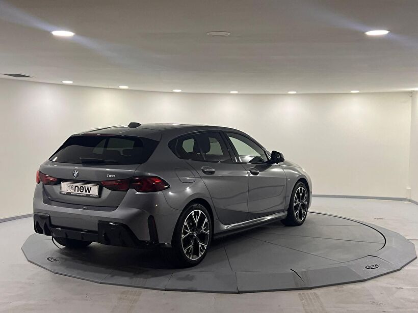 2024 MHEV Otomatik BMW 1 Serisi Gri Kemal Tepretoğulları Otomotiv Sanayi Ve Tic. A.Ş.