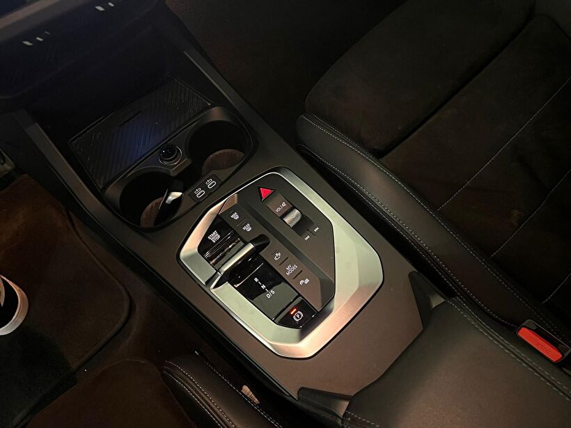 2024 MHEV Otomatik BMW 1 Serisi Gri Kemal Tepretoğulları Otomotiv Sanayi Ve Tic. A.Ş.