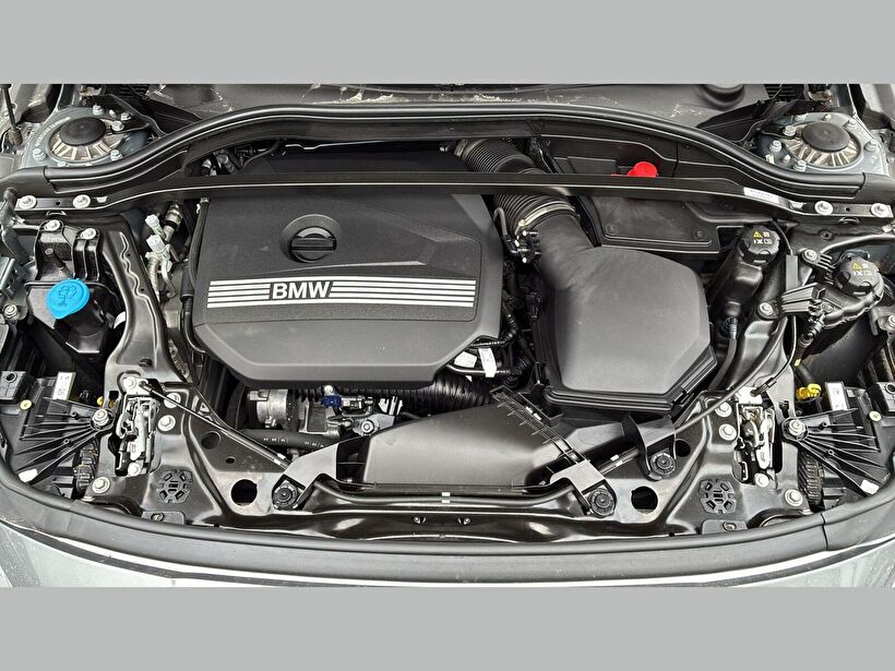 2024 MHEV Otomatik BMW 1 Serisi Gri Kemal Tepretoğulları Otomotiv Sanayi Ve Tic. A.Ş.