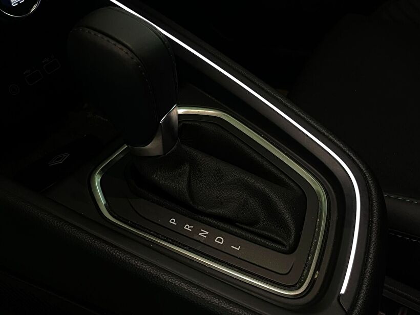 2025 Benzin Otomatik Renault Clio Turuncu Kemal Tepretoğulları Otomotiv Sanayi Ve Tic. A.Ş.