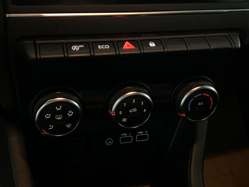 2025 Benzin Otomatik Renault Clio Gri Kemal Tepretoğulları Otomotiv Sanayi Ve Tic. A.Ş.