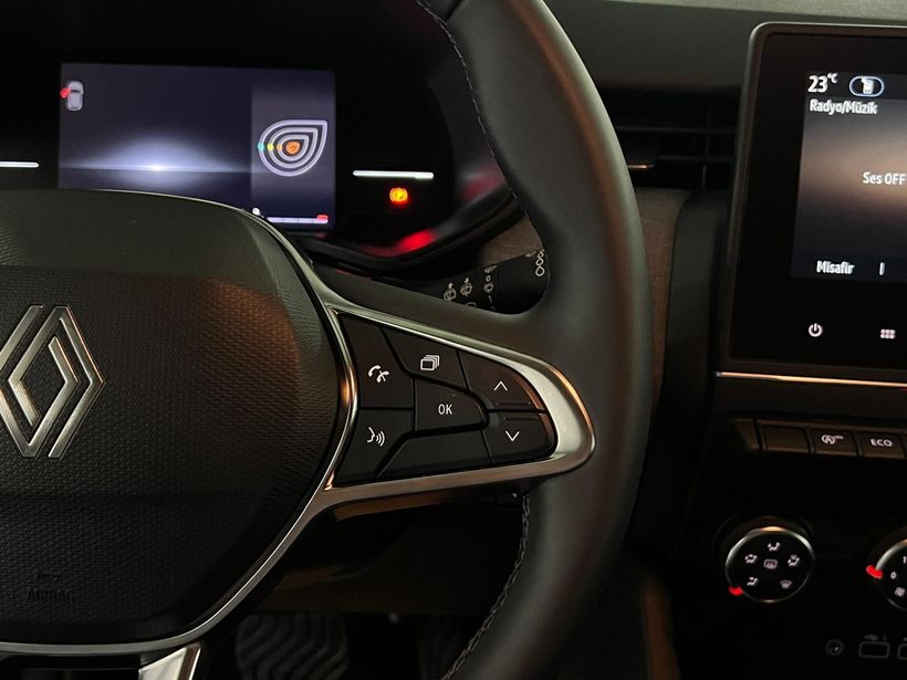 2025 Benzin Otomatik Renault Clio Gri Kemal Tepretoğulları Otomotiv Sanayi Ve Tic. A.Ş.