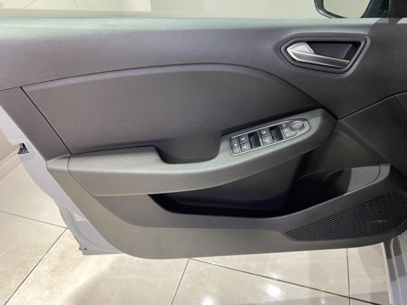 2026 Benzin Otomatik Renault Clio Gri Gürel Tasarım Aksesuar Otomotiv San. Tic. Ltd. Şti.