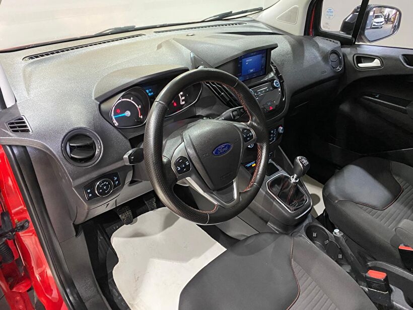 2022 Dizel Manuel Ford Tourneo Courier Kırmızı Gürel Tasarım Aksesuar Otomotiv San. Tic. Ltd. Şti.