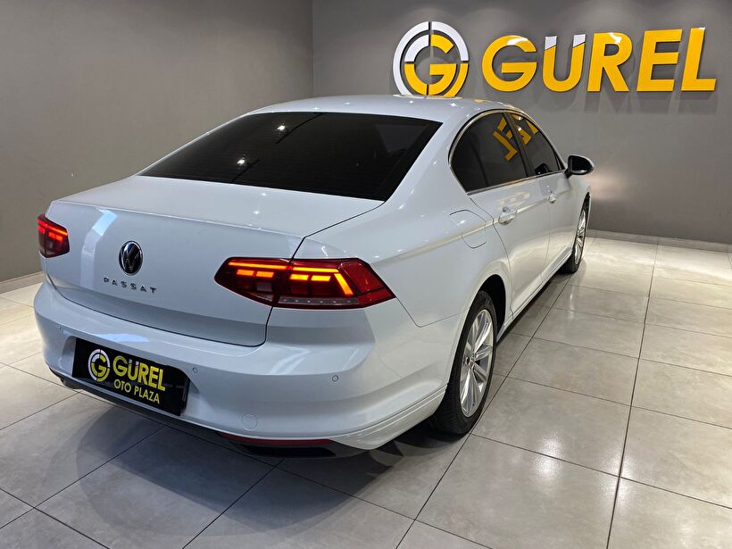 2022 Benzin Otomatik Volkswagen Passat Beyaz Gürel Tasarım Aksesuar Otomotiv San. Tic. Ltd. Şti.
