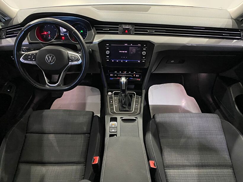 2022 Benzin Otomatik Volkswagen Passat Beyaz Gürel Tasarım Aksesuar Otomotiv San. Tic. Ltd. Şti.