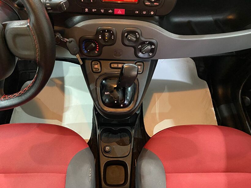 2013 Benzin Otomatik Fiat Panda Kırmızı Gürel Tasarım Aksesuar Otomotiv San. Tic. Ltd. Şti.