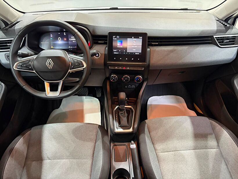 2025 Benzin Otomatik Renault Clio Beyaz Gürel Tasarım Aksesuar Otomotiv San. Tic. Ltd. Şti.
