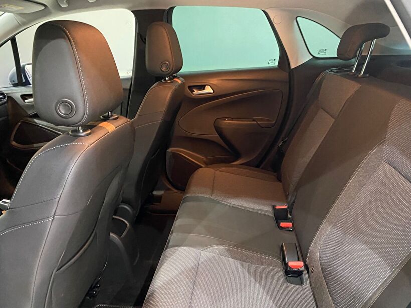 2021 Benzin Otomatik Opel Crossland Siyah Gürel Tasarım Aksesuar Otomotiv San. Tic. Ltd. Şti.