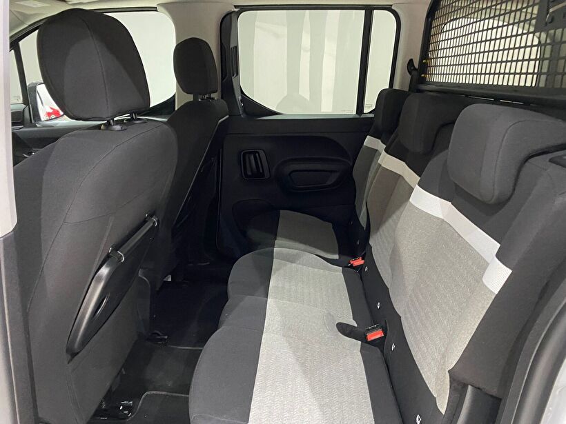2025 Dizel Otomatik Citroen Berlingo Beyaz Gürel Tasarım Aksesuar Otomotiv San. Tic. Ltd. Şti.