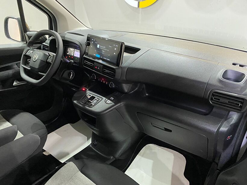 2025 Dizel Otomatik Citroen Berlingo Beyaz Gürel Tasarım Aksesuar Otomotiv San. Tic. Ltd. Şti.