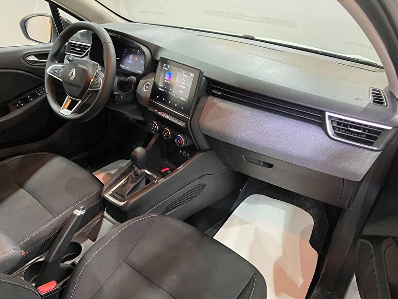 2025 Benzin Otomatik Renault Clio Beyaz Gürel Tasarım Aksesuar Otomotiv San. Tic. Ltd. Şti.