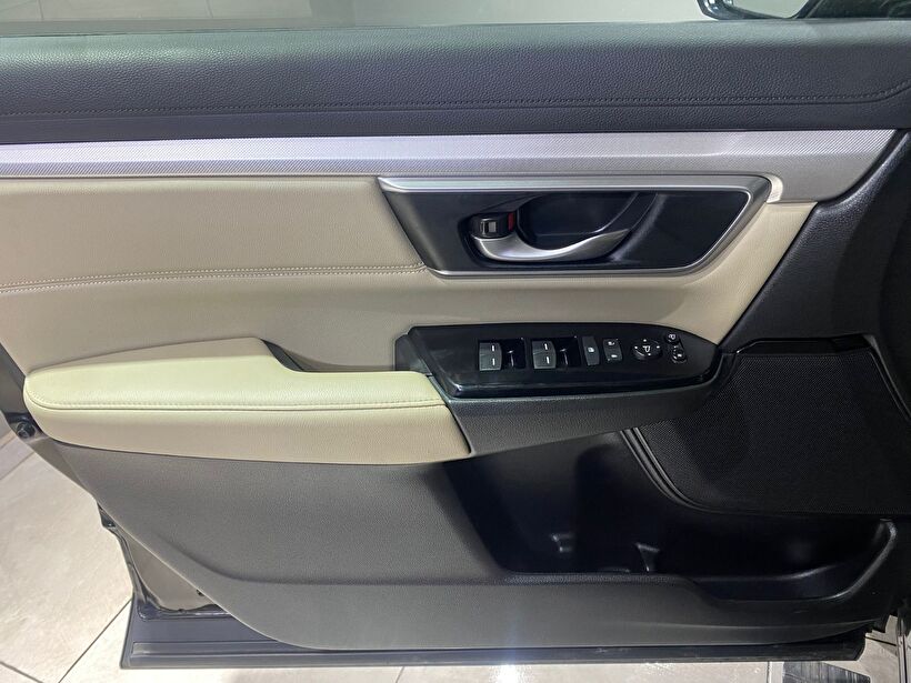 2022 Benzin Otomatik Honda CR-V Siyah Gürel Tasarım Aksesuar Otomotiv San. Tic. Ltd. Şti.