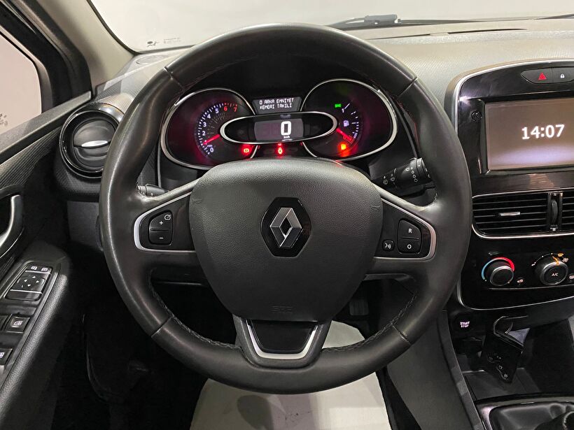 2020 Benzin Manuel Renault Clio Gri Gürel Tasarım Aksesuar Otomotiv San. Tic. Ltd. Şti.