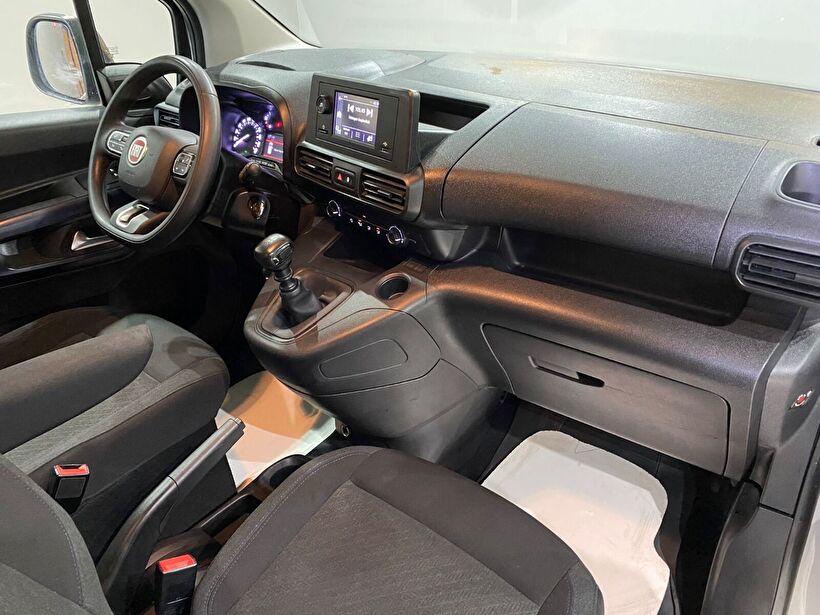 2024 Dizel Manuel Fiat Doblo Combi Beyaz Gürel Tasarım Aksesuar Otomotiv San. Tic. Ltd. Şti.