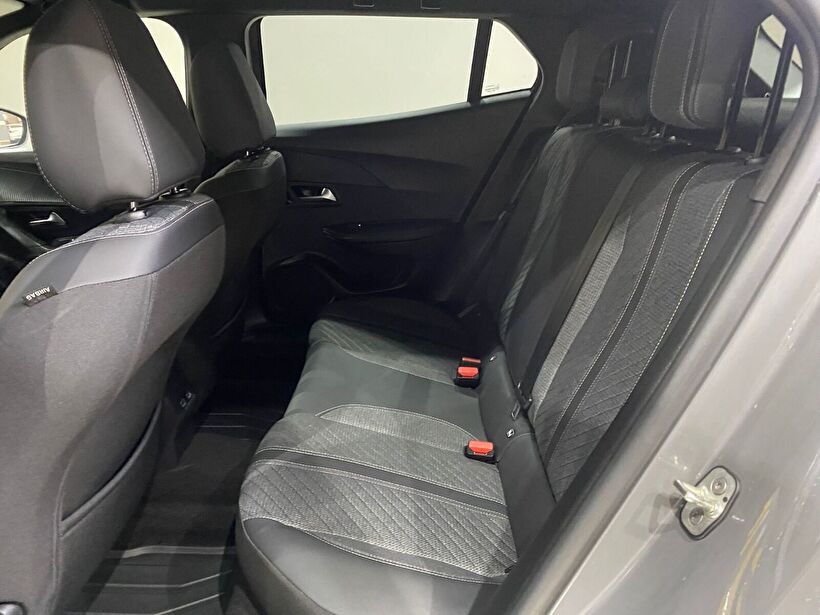 2024 Benzin Otomatik Peugeot 2008 Gri Gürel Tasarım Aksesuar Otomotiv San. Tic. Ltd. Şti.