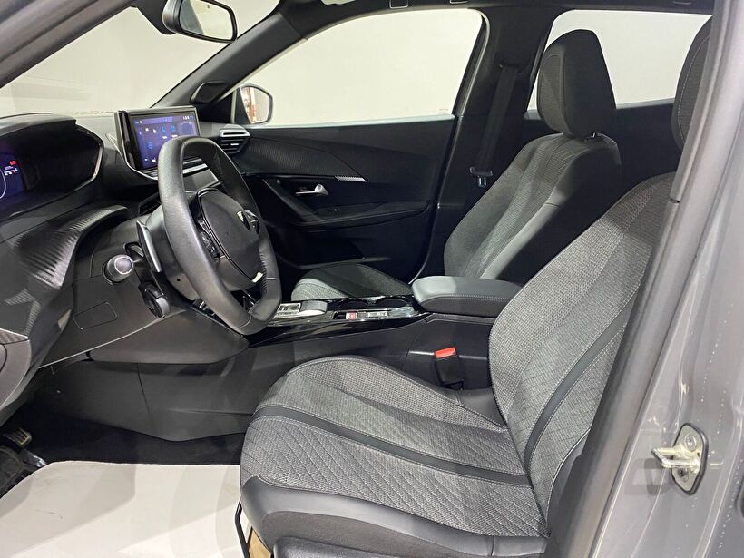 2024 Benzin Otomatik Peugeot 2008 Gri Gürel Tasarım Aksesuar Otomotiv San. Tic. Ltd. Şti.