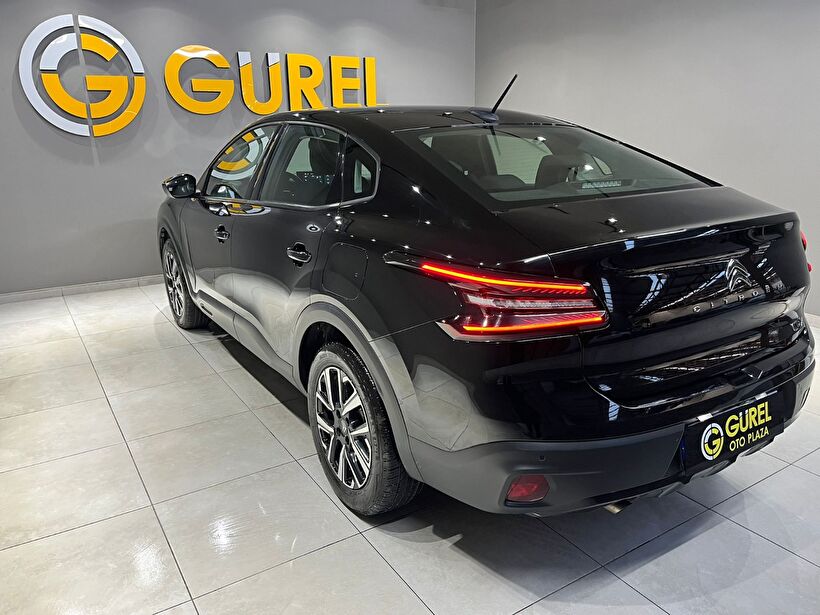 2024 Benzin Otomatik Citroen C4 X Siyah Gürel Tasarım Aksesuar Otomotiv San. Tic. Ltd. Şti.