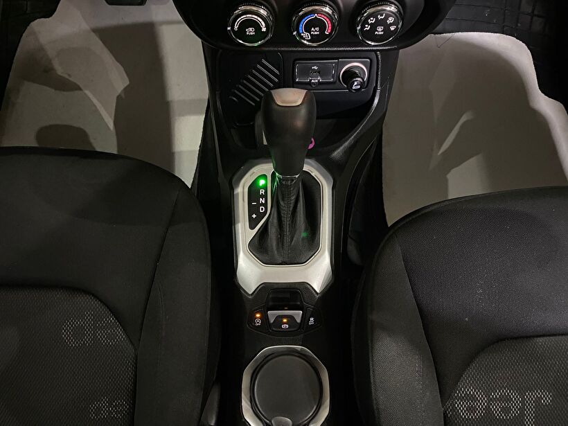 2015 Benzin Otomatik Jeep Renegade Beyaz Gürel Tasarım Aksesuar Otomotiv San. Tic. Ltd. Şti.