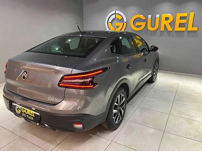 2025 Benzin Otomatik Citroen C4 X Gri Gürel Tasarım Aksesuar Otomotiv San. Tic. Ltd. Şti.