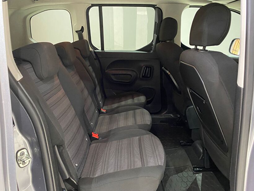 2022 Dizel Otomatik Opel Combo Gri Gürel Tasarım Aksesuar Otomotiv San. Tic. Ltd. Şti.