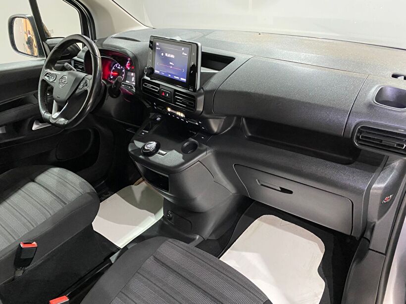 2022 Dizel Otomatik Opel Combo Gri Gürel Tasarım Aksesuar Otomotiv San. Tic. Ltd. Şti.