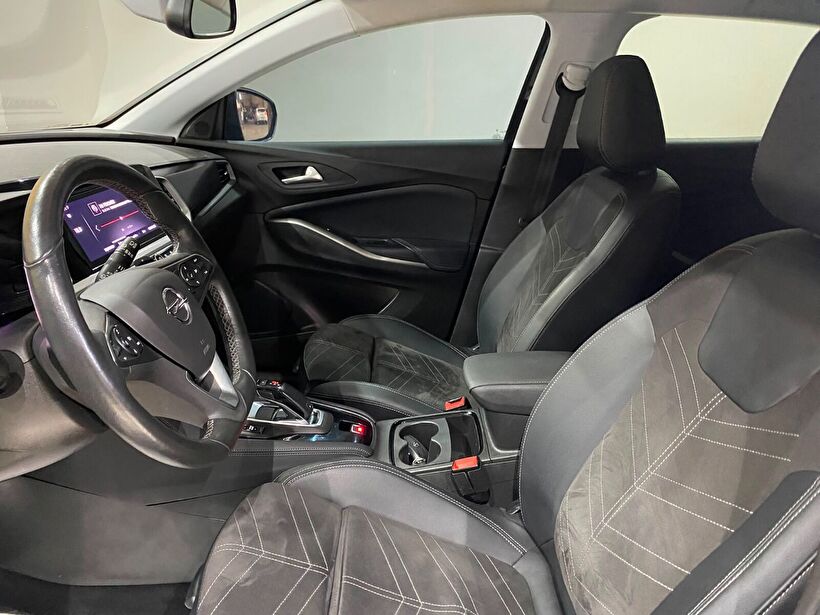 2023 Dizel Otomatik Opel Grandland Siyah Gürel Tasarım Aksesuar Otomotiv San. Tic. Ltd. Şti.