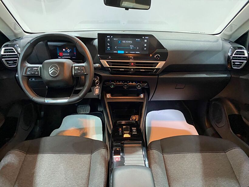 2025 Benzin Otomatik Citroen C4 X Gri Gürel Tasarım Aksesuar Otomotiv San. Tic. Ltd. Şti.