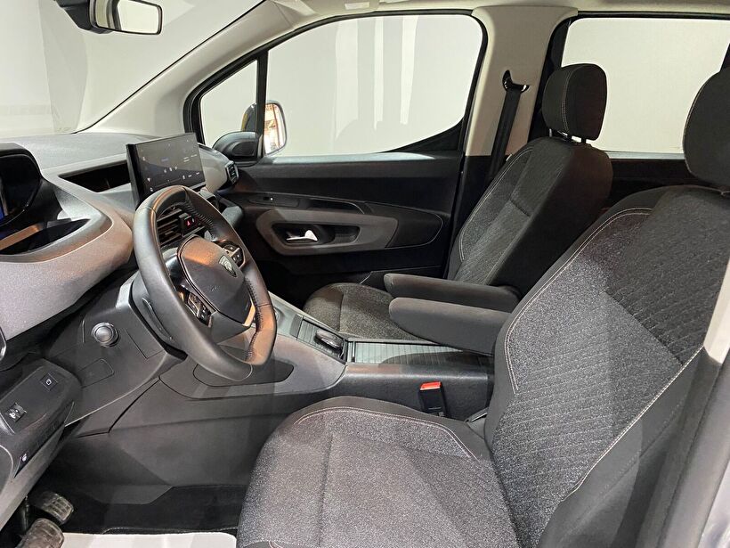 2025 Dizel Otomatik Peugeot Rifter Gri Gürel Tasarım Aksesuar Otomotiv San. Tic. Ltd. Şti.