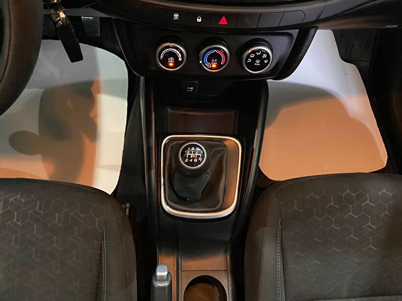 2022 Benzin Manuel Fiat Egea Cross Beyaz Gürel Tasarım Aksesuar Otomotiv San. Tic. Ltd. Şti.