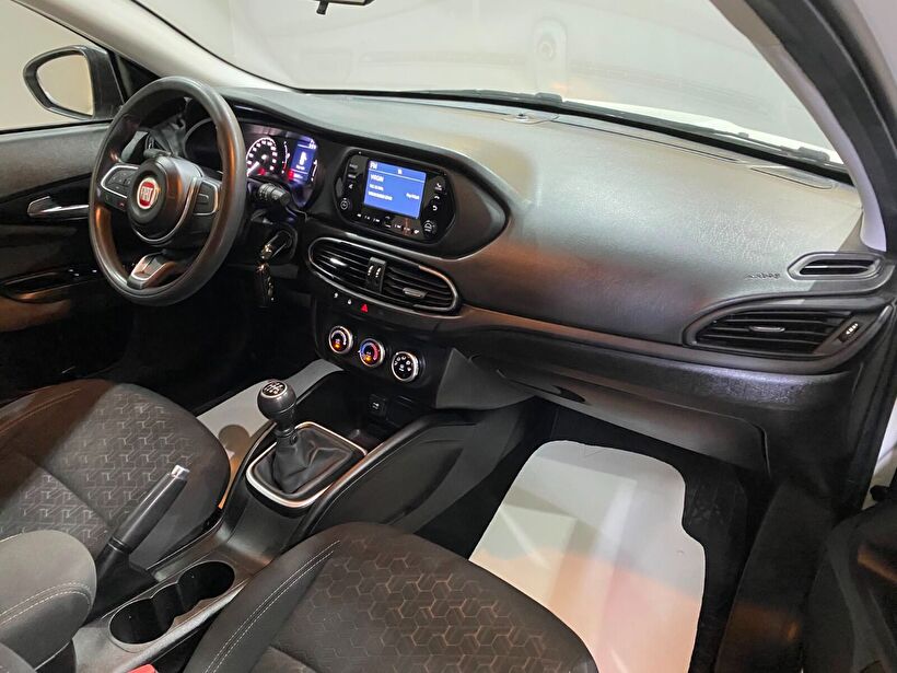 2022 Benzin Manuel Fiat Egea Cross Beyaz Gürel Tasarım Aksesuar Otomotiv San. Tic. Ltd. Şti.