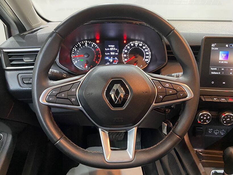 2023 Benzin Otomatik Renault Clio Beyaz Gürel Tasarım Aksesuar Otomotiv San. Tic. Ltd. Şti.