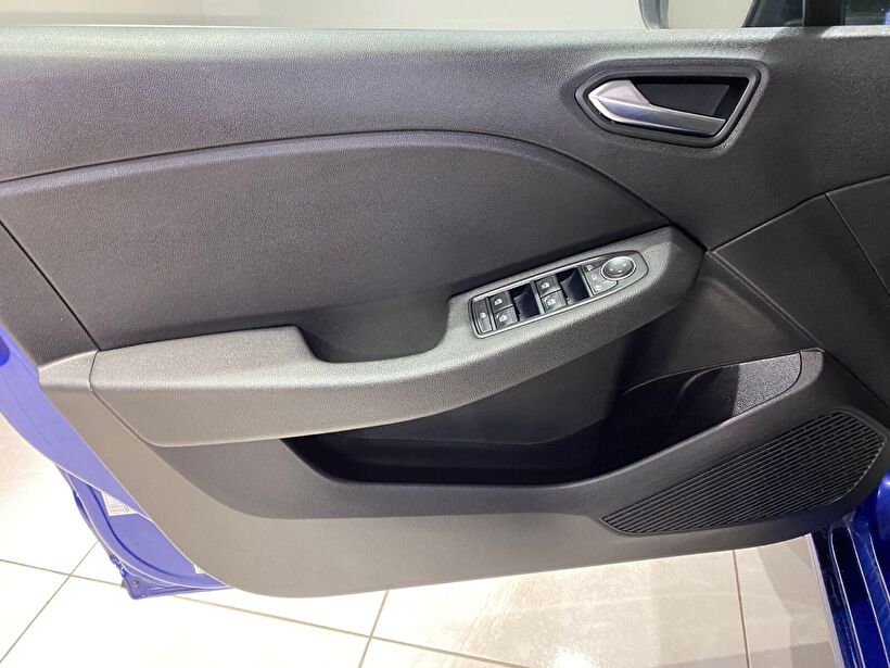 2023 Benzin Otomatik Renault Clio Mavi Gürel Tasarım Aksesuar Otomotiv San. Tic. Ltd. Şti.
