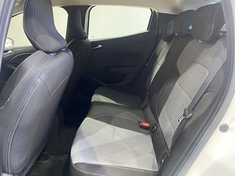 2024 Benzin Otomatik Renault Clio Beyaz Gürel Tasarım Aksesuar Otomotiv San. Tic. Ltd. Şti.