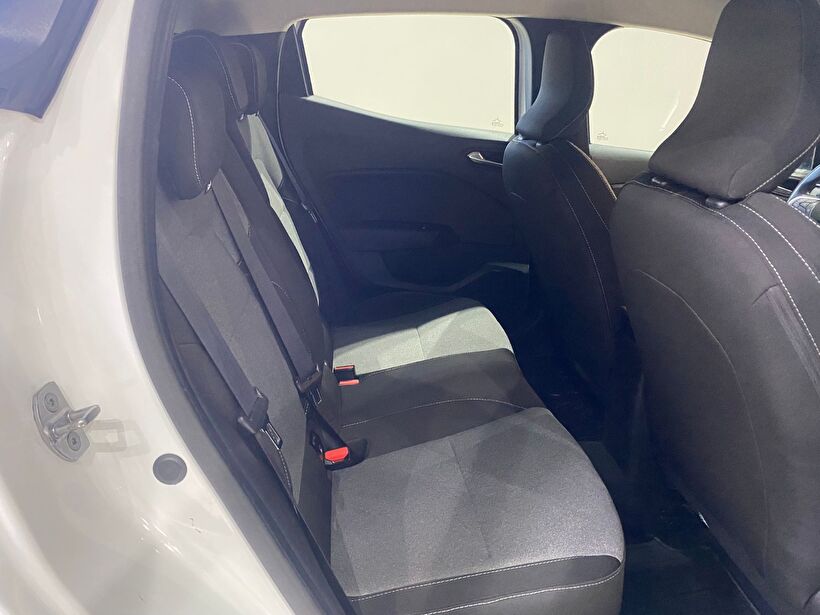 2024 Benzin Otomatik Renault Clio Beyaz Gürel Tasarım Aksesuar Otomotiv San. Tic. Ltd. Şti.