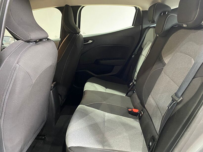 2023 Benzin Otomatik Renault Clio Gri Gürel Tasarım Aksesuar Otomotiv San. Tic. Ltd. Şti.