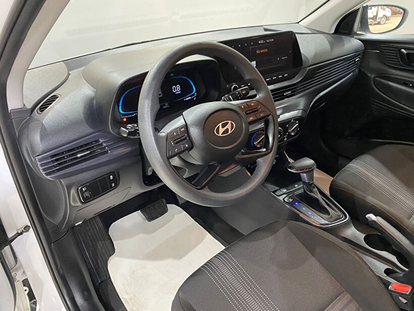 2024 Benzin Otomatik Hyundai i20 Beyaz Gürel Tasarım Aksesuar Otomotiv San. Tic. Ltd. Şti.