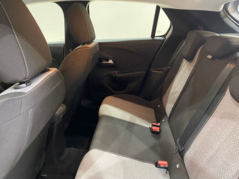 2025 Benzin Otomatik Opel Corsa Beyaz Gürel Tasarım Aksesuar Otomotiv San. Tic. Ltd. Şti.