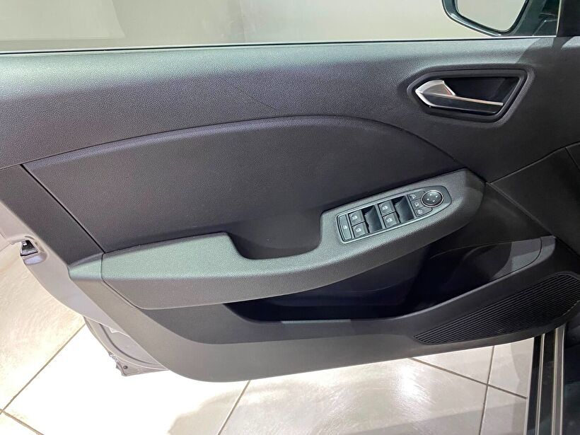 2025 Benzin Otomatik Renault Clio Gri Gürel Tasarım Aksesuar Otomotiv San. Tic. Ltd. Şti.