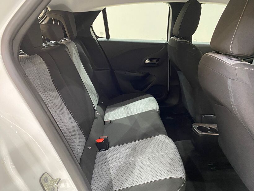 2025 Benzin Otomatik Opel Corsa Beyaz Gürel Tasarım Aksesuar Otomotiv San. Tic. Ltd. Şti.