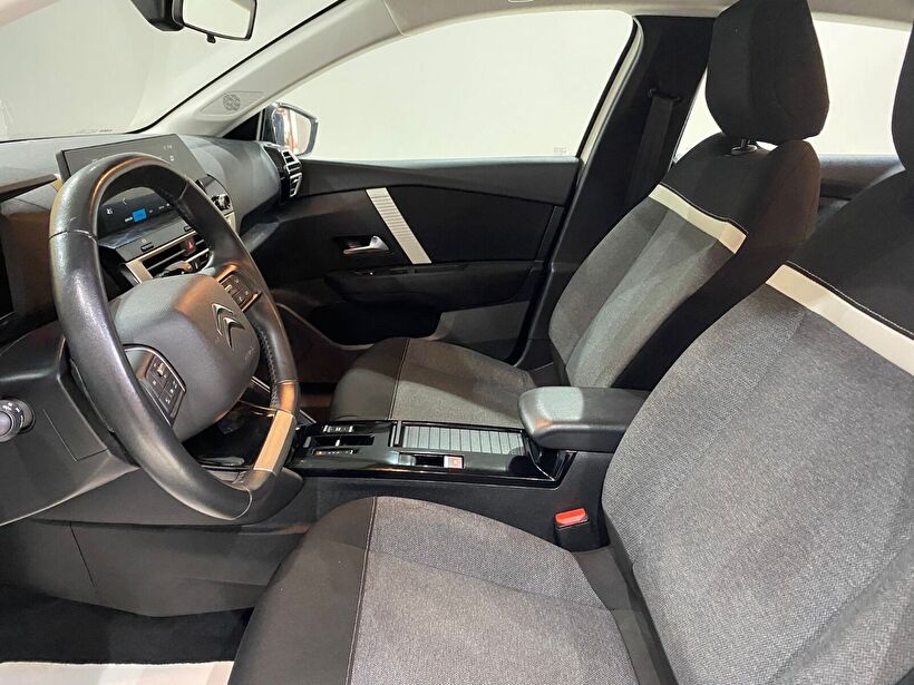 2024 Benzin Otomatik Citroen C4 X Beyaz Gürel Tasarım Aksesuar Otomotiv San. Tic. Ltd. Şti.