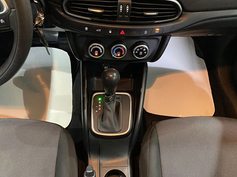 2025 Dizel Otomatik Fiat Egea Beyaz Gürel Tasarım Aksesuar Otomotiv San. Tic. Ltd. Şti.